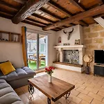 Maison Familiale A 2 Min A Pied De L'institut A Armand Calme Jeux Babyfoot Jacuzzi Proche